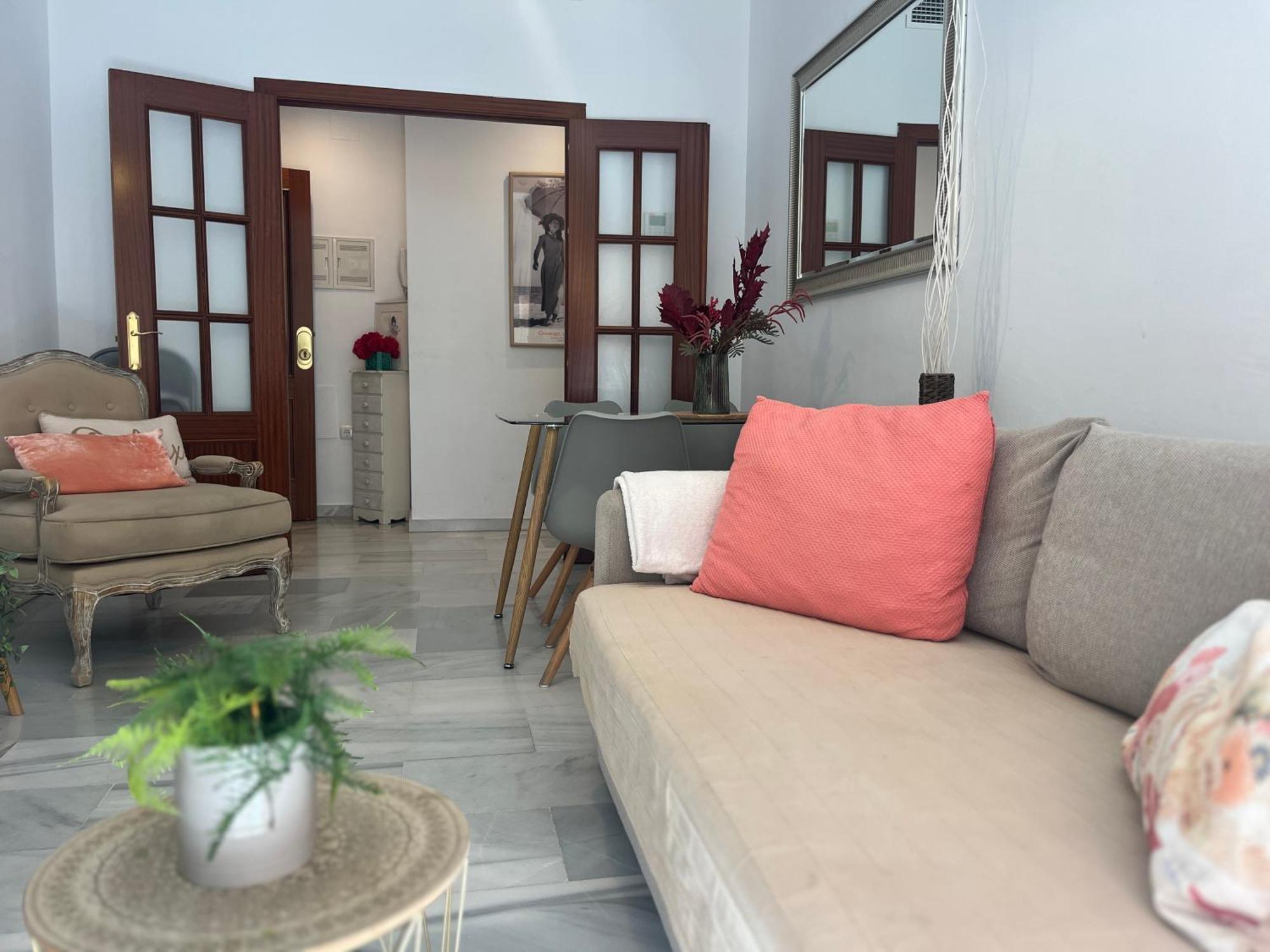 Homely Malaga Atarazanas Екстер'єр фото