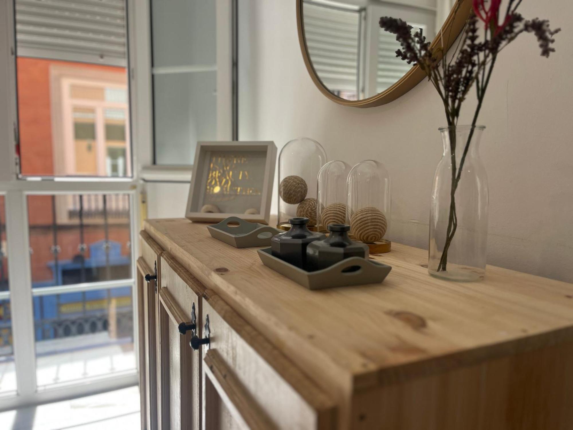 Homely Malaga Atarazanas Екстер'єр фото